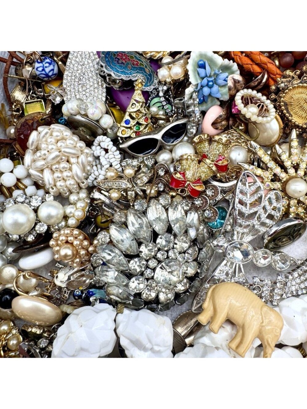Estate 5lb Mixed Bulk Jewelry Vintage-Modern-Retro Craft Repair Wear